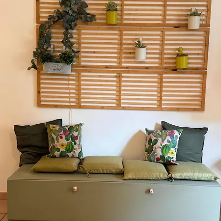 La Casa Di Via Nervi *